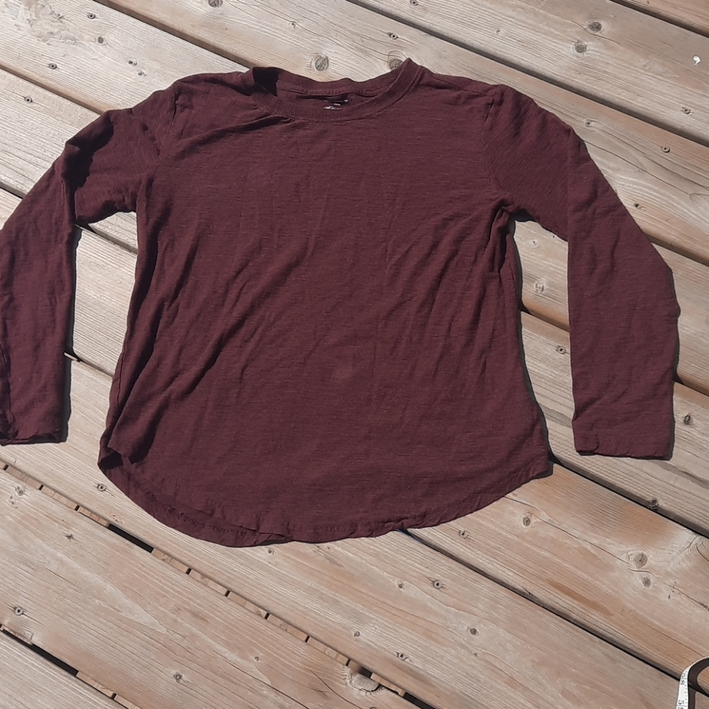 Denver Hayes top